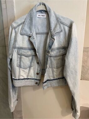 DL1961 Women's Light Blue Cropped Denim Jacket Medium